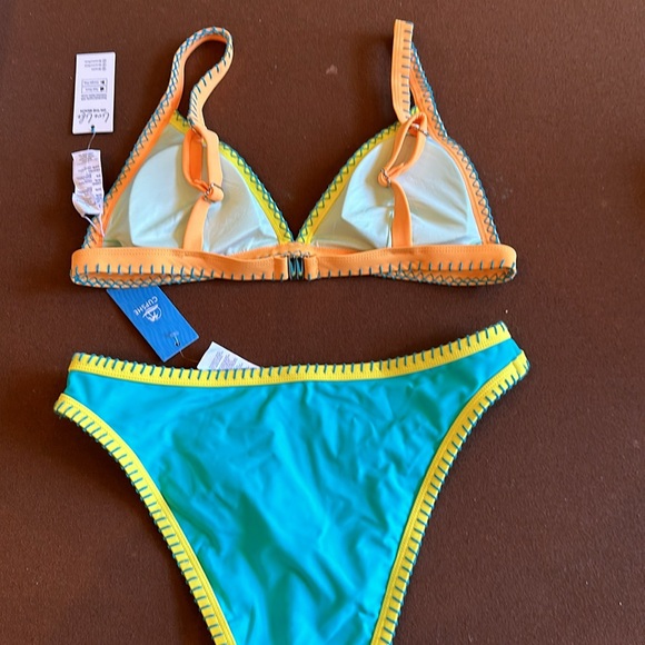 Multi colored bikini NWT - Picture 4 of 4